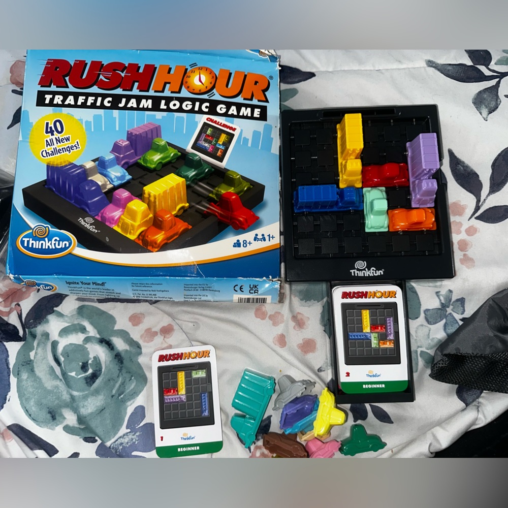 ThinkFun Rush Hour Traffic Jam Logic Game
